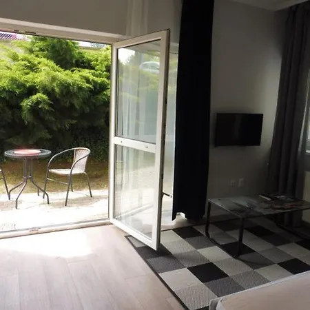 Ira Apartment *